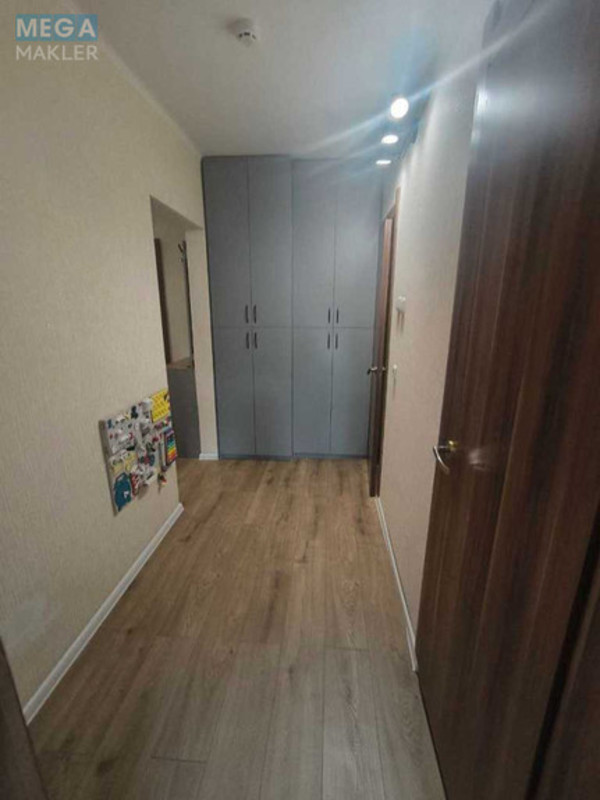 Продаж 2 кімнатної квартири (67/?/12), 14 пов. 25 пов. будинку, <a class="location-link" href="/kiev/" title="Недвижимость Київ">Київ</a>, <a class="location-link" href="/kiev/darnickij/" title="Недвижимость Дарницький район">Дарницький р-н</a>, Урловская ул., 38а (изображение 8)