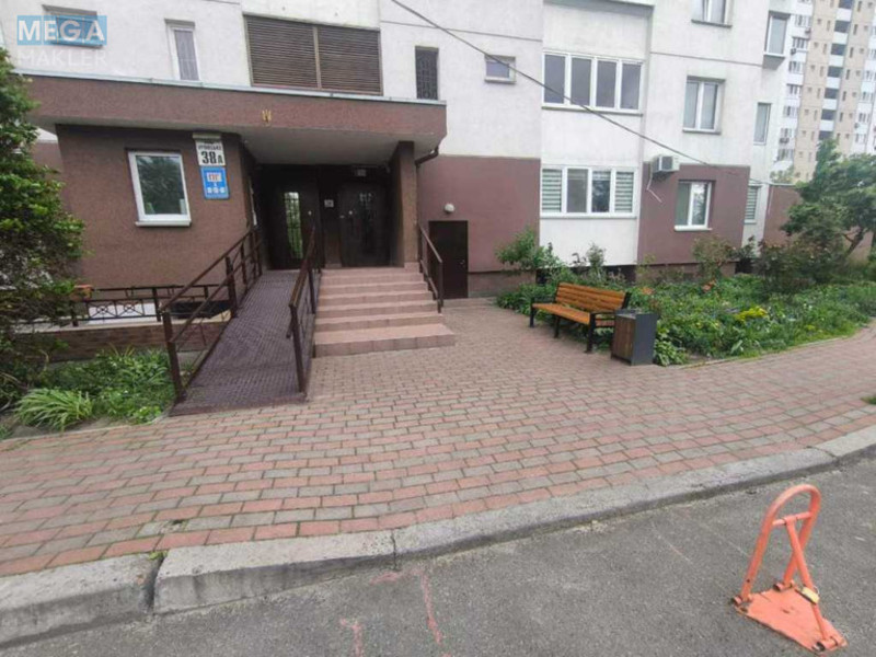 Продаж 2 кімнатної квартири (67/?/12), 14 пов. 25 пов. будинку, <a class="location-link" href="/kiev/" title="Недвижимость Київ">Київ</a>, <a class="location-link" href="/kiev/darnickij/" title="Недвижимость Дарницький район">Дарницький р-н</a>, Урловская ул., 38а (изображение 16)