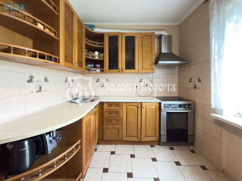 Продаж 2 кімнатної квартири (53,5/30/8,3), 6 пов. 13 пов. будинку, <a class="location-link" href="/kiev/" title="Недвижимость Київ">Київ</a>, <a class="location-link" href="/kiev/svyatoshinskij/" title="Недвижимость Святошинський район">Святошинський р-н</a>, Чорнобильська вул., 24/26 (изображение 3)