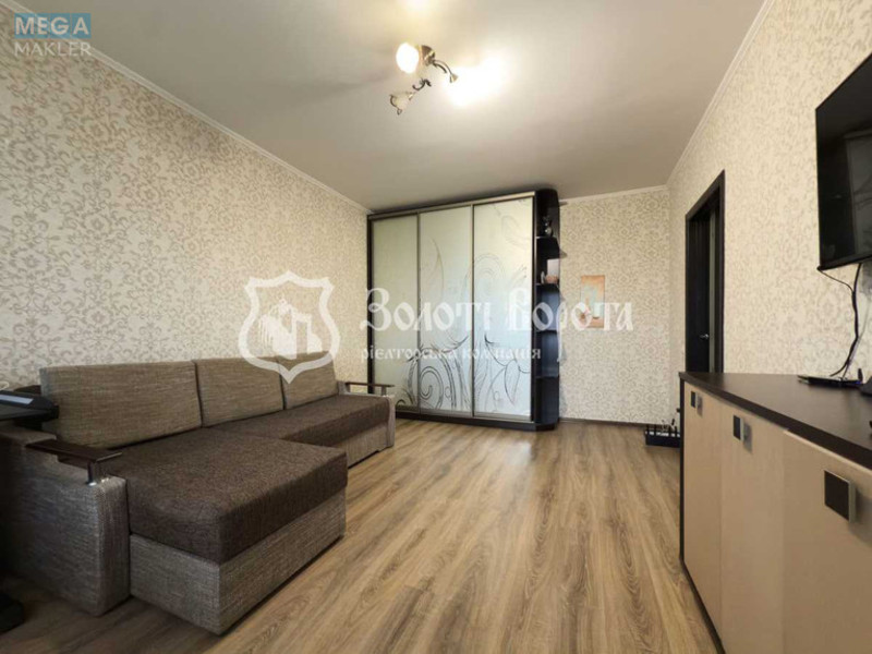 Продаж 2 кімнатної квартири (53,5/30/8,3), 6 пов. 13 пов. будинку, <a class="location-link" href="/kiev/" title="Недвижимость Київ">Київ</a>, <a class="location-link" href="/kiev/svyatoshinskij/" title="Недвижимость Святошинський район">Святошинський р-н</a>, Чорнобильська вул., 24/26 (изображение 9)