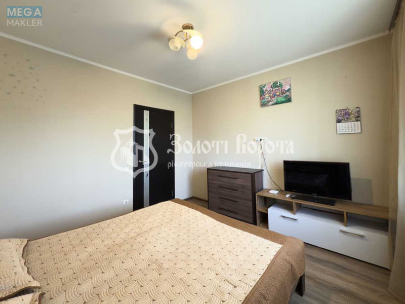 Продаж 2 кімнатної квартири (53,5/30/8,3), 6 пов. 13 пов. будинку, <a class="location-link" href="/kiev/" title="Недвижимость Київ">Київ</a>, <a class="location-link" href="/kiev/svyatoshinskij/" title="Недвижимость Святошинський район">Святошинський р-н</a>, Чорнобильська вул., 24/26 (изображение 14)