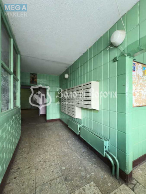 Продаж 2 кімнатної квартири (53,5/30/8,3), 6 пов. 13 пов. будинку, <a class="location-link" href="/kiev/" title="Недвижимость Київ">Київ</a>, <a class="location-link" href="/kiev/svyatoshinskij/" title="Недвижимость Святошинський район">Святошинський р-н</a>, Чорнобильська вул., 24/26 (изображение 21)