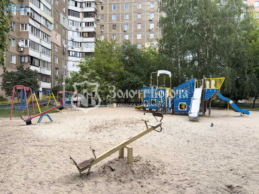Продаж 2 кімнатної квартири (53,5/30/8,3), 6 пов. 13 пов. будинку, <a class="location-link" href="/kiev/" title="Недвижимость Київ">Київ</a>, <a class="location-link" href="/kiev/svyatoshinskij/" title="Недвижимость Святошинський район">Святошинський р-н</a>, Чорнобильська вул., 24/26 (изображение 22)