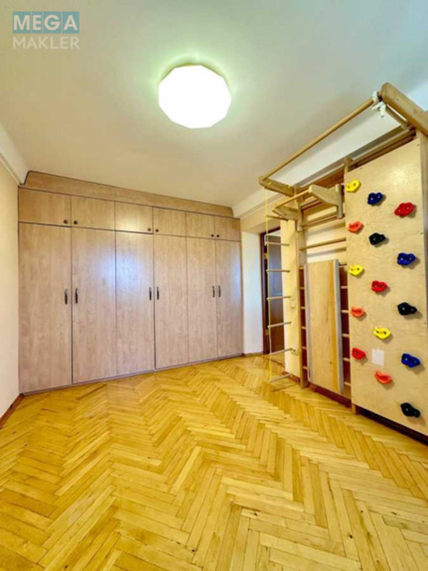 Продаж 3 кімнатної квартири (64/47/7), 9 пов. 10 пов. будинку, <a class="location-link" href="/kiev/" title="Недвижимость Київ">Київ</a>, <a class="location-link" href="/kiev/shevchenkovskij/" title="Недвижимость Шевченківський район">Шевченківський р-н</a>, Богдана Гаврилишина ул., 11 (изображение 13)