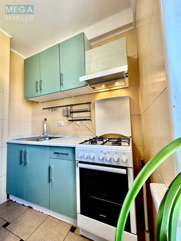 Продаж 3 кімнатної квартири (64/47/7), 9 пов. 10 пов. будинку, <a class="location-link" href="/kiev/" title="Недвижимость Київ">Київ</a>, <a class="location-link" href="/kiev/shevchenkovskij/" title="Недвижимость Шевченківський район">Шевченківський р-н</a>, Богдана Гаврилишина ул., 11 (изображение 16)