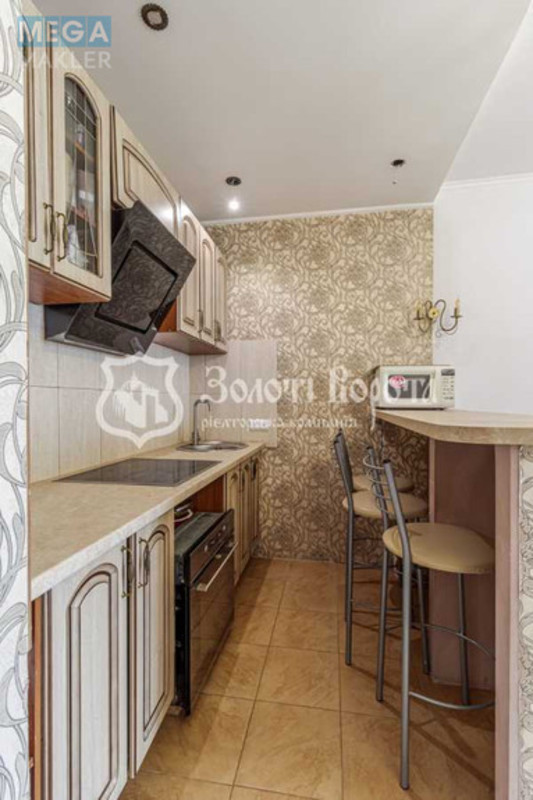 Продаж 1 кімнатної квартири (37,3/26/5), 12 пов. 17 пов. будинку, <a class="location-link" href="/kiev/" title="Недвижимость Київ">Київ</a>, <a class="location-link" href="/kiev/svyatoshinskij/" title="Недвижимость Святошинський район">Святошинський р-н</a>, Клавдіївська вул., 40г (изображение 2)