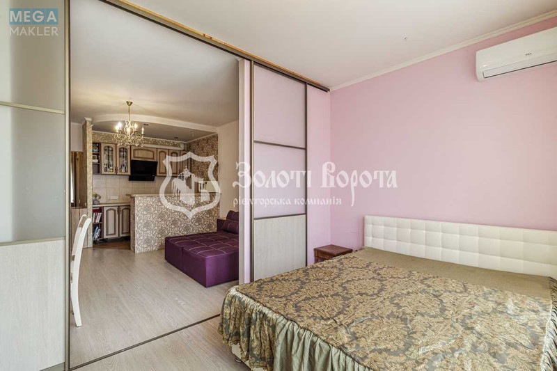 Продаж 1 кімнатної квартири (37,3/26/5), 12 пов. 17 пов. будинку, <a class="location-link" href="/kiev/" title="Недвижимость Київ">Київ</a>, <a class="location-link" href="/kiev/svyatoshinskij/" title="Недвижимость Святошинський район">Святошинський р-н</a>, Клавдіївська вул., 40г (изображение 10)