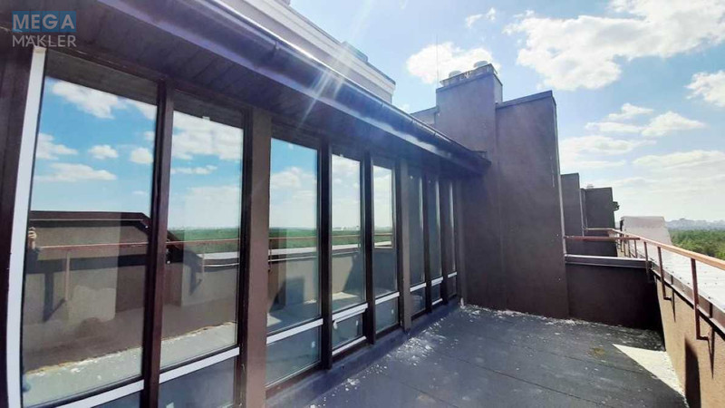 Продаж 4 кімнатної квартири (170/91/48), 10 пов. 11 пов. будинку, <a class="location-link" href="/kiev/" title="Недвижимость Київ">Київ</a>, <a class="location-link" href="/kiev/desnyanskij/" title="Недвижимость Деснянський район">Деснянський р-н</a>, Радистів вул., 34 (изображение 14)