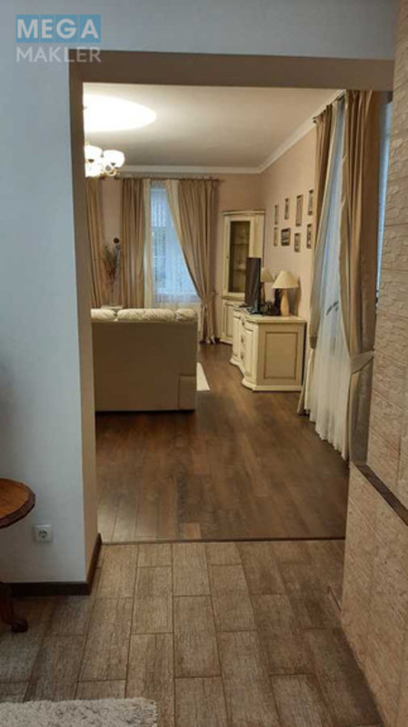 Продаж дома, 2 поверху, 230 кв.м, 4 кімнати, ділянка 9 соток, <a class="location-link" href="/irpen/" title="Недвижимость Ірпінь">Ірпінь</a>, Провулок Глінки (изображение 7)