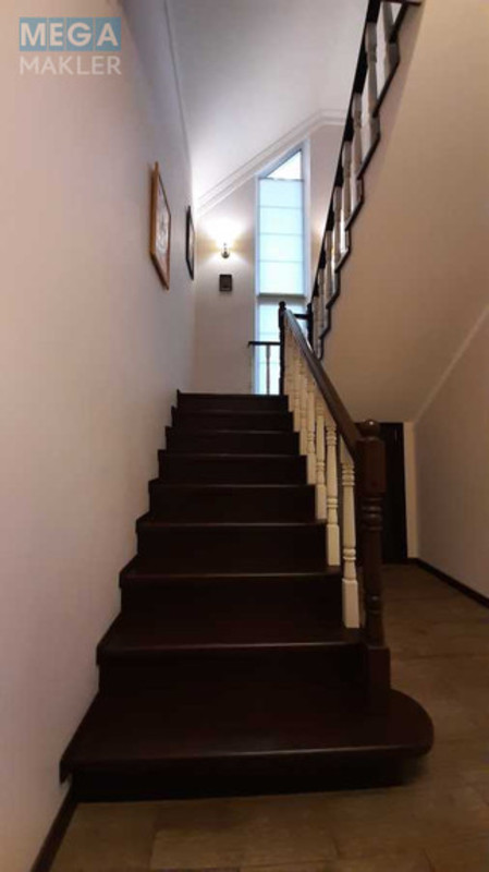 Продаж дома, 2 поверху, 230 кв.м, 4 кімнати, ділянка 9 соток, <a class="location-link" href="/irpen/" title="Недвижимость Ірпінь">Ірпінь</a>, Провулок Глінки (изображение 13)