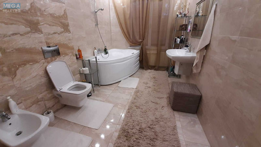 Продаж дома, 2&nbsp;поверху, 230&nbsp;кв.м, 4&nbsp;кімнати, ділянка 9&nbsp;соток, <a class="location-link" href="/irpen/" title="Недвижимость Ірпінь">Ірпінь</a>, Провулок Глінки (изображение 18)