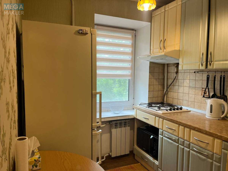 Продаж 1 кімнатної квартири (24/15/4), 4 пов. 9 пов. будинку, <a class="location-link" href="/kiev/" title="Недвижимость Київ">Київ</a>, <a class="location-link" href="/kiev/shevchenkovskij/" title="Недвижимость Шевченківський район">Шевченківський р-н</a>, Олены Телиги ул., 51 (изображение 10)