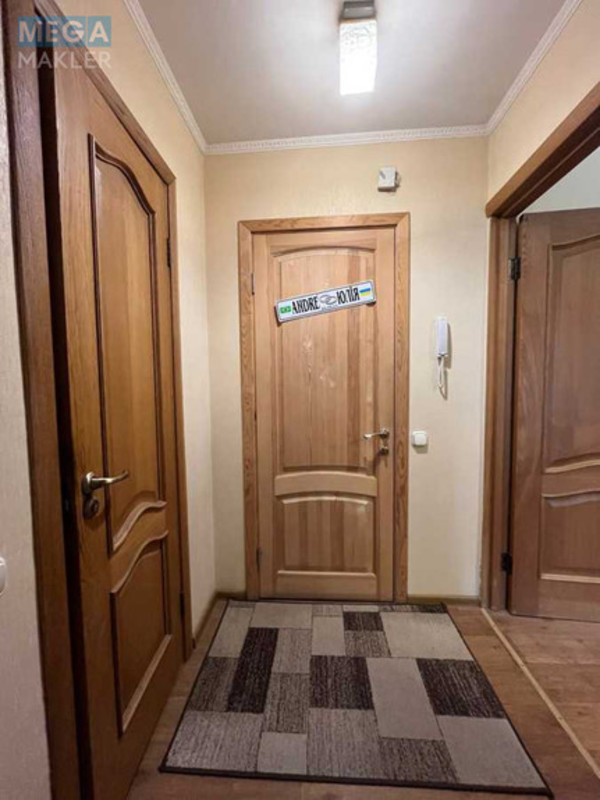 Продаж 1 кімнатної квартири (24/15/4), 4 пов. 9 пов. будинку, <a class="location-link" href="/kiev/" title="Недвижимость Київ">Київ</a>, <a class="location-link" href="/kiev/shevchenkovskij/" title="Недвижимость Шевченківський район">Шевченківський р-н</a>, Олены Телиги ул., 51 (изображение 12)
