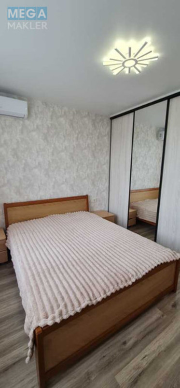 Оренда 2 кімнатної квартири, <a class="location-link" href="/kiev/" title="Недвижимость Київ">Київ</a>, <a class="location-link" href="/kiev/podolskij/" title="Недвижимость Подільський район">Подільський р-н</a>, Александра Олеся ул., 5а (изображение 11)