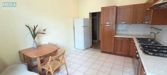 Продаж 2 кімнатної квартири (51,5/28/14), 3 пов. 4 пов. будинку, <a class="location-link" href="/kiev/" title="Недвижимость Київ">Київ</a>, <a class="location-link" href="/kiev/shevchenkovskij/" title="Недвижимость Шевченківський район">Шевченківський р-н</a>, Тургенєвська вул., 35а (изображение 7)