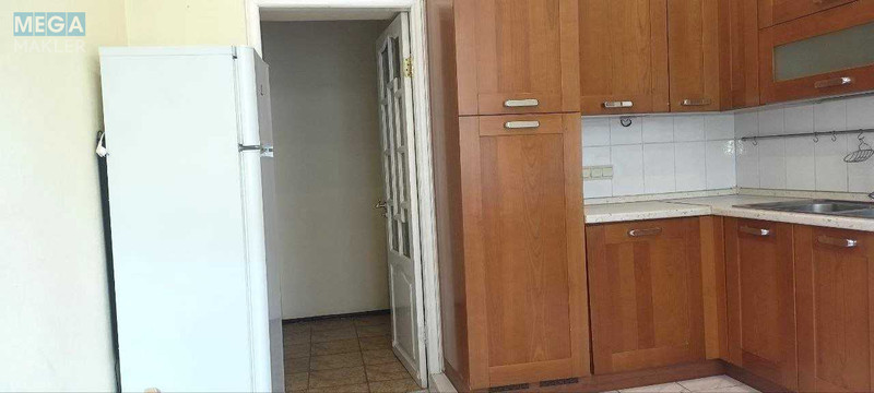 Продаж 2 кімнатної квартири (51,5/28/14), 3 пов. 4 пов. будинку, <a class="location-link" href="/kiev/" title="Недвижимость Київ">Київ</a>, <a class="location-link" href="/kiev/shevchenkovskij/" title="Недвижимость Шевченківський район">Шевченківський р-н</a>, Тургенєвська вул., 35а (изображение 9)
