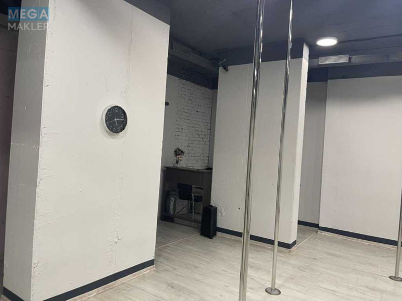 Продаж окремої будівлі/побудови, 63&nbsp;кв.м, <a class="location-link" href="/kiev/" title="Недвижимость Київ">Київ</a>, <a class="location-link" href="/kiev/darnickij/" title="Недвижимость Дарницький район">Дарницький р-н</a>, Анны Ахматовой ул., 30 (изображение 4)