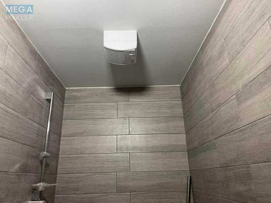 Продаж окремої будівлі/побудови, 63&nbsp;кв.м, <a class="location-link" href="/kiev/" title="Недвижимость Київ">Київ</a>, <a class="location-link" href="/kiev/darnickij/" title="Недвижимость Дарницький район">Дарницький р-н</a>, Анны Ахматовой ул., 30 (изображение 10)