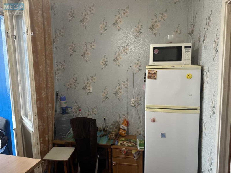 Продаж 1 кімнатної квартири (38/19/8), 7 пов. 9 пов. будинку, <a class="location-link" href="/kiev/" title="Недвижимость Київ">Київ</a>, <a class="location-link" href="/kiev/darnickij/" title="Недвижимость Дарницький район">Дарницький р-н</a>, Петра Григоренка просп., 25а (изображение 2)