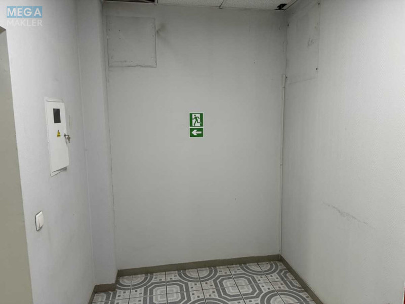 Оренда комерційної нерухомості, 105 кв.м, под магазин, <a class="location-link" href="/kiev/" title="Недвижимость Київ">Київ</a>, <a class="location-link" href="/kiev/darnickij/" title="Недвижимость Дарницький район">Дарницький р-н</a>, Петра Григоренка просп., 33/44 (изображение 9)