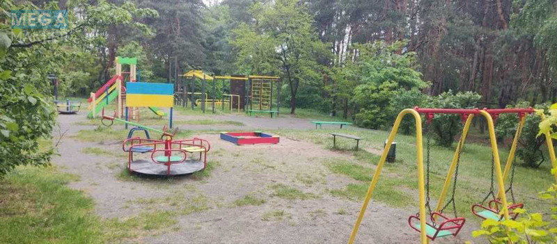 Оренда 3 кімнатної квартири, <a class="location-link" href="/kiev/" title="Недвижимость Київ">Київ</a>, <a class="location-link" href="/kiev/dneprovskij/" title="Недвижимость Дніпровський район">Дніпровський р-н</a>, Алма-Атинская ул., 41а (изображение 17)
