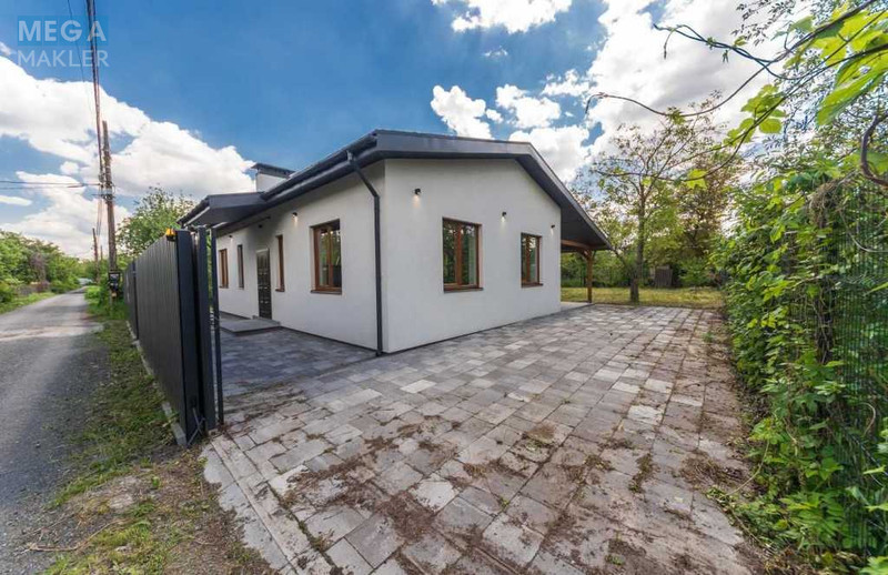 Оренда дома, <a class="location-link" href="/kiev/" title="Недвижимость Київ">Київ</a>, <a class="location-link" href="/kiev/podolskij/" title="Недвижимость Подільський район">Подільський р-н</a>, Синеозерная ул. (изображение 6)
