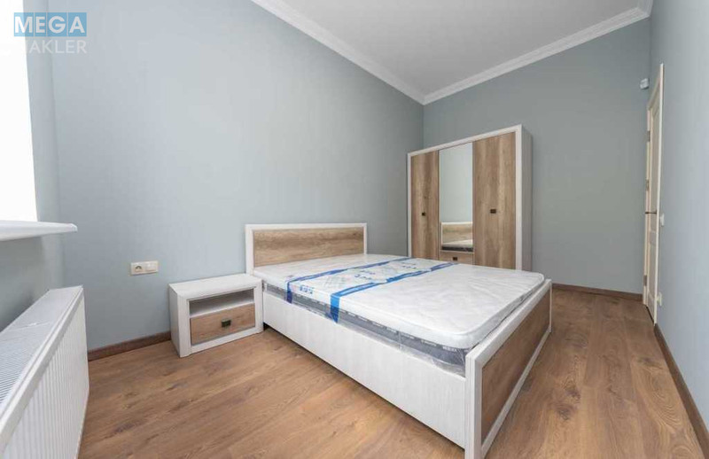Оренда дома, <a class="location-link" href="/kiev/" title="Недвижимость Київ">Київ</a>, <a class="location-link" href="/kiev/podolskij/" title="Недвижимость Подільський район">Подільський р-н</a>, Синеозерная ул. (изображение 13)