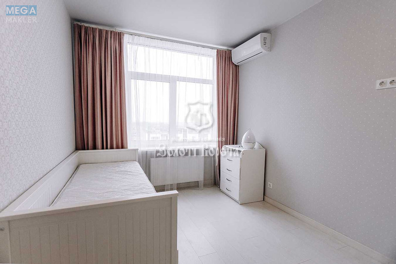 Продаж 2 кімнатної квартири (76/32/23), 7 пов. 9 пов. будинку, <a class="location-link" href="/kiev/" title="Недвижимость Київ">Київ</a>, <a class="location-link" href="/kiev/solomenskij/" title="Недвижимость Солом'янський район">Солом'янський р-н</a>, Юнацька вул., 6 (изображение 13)