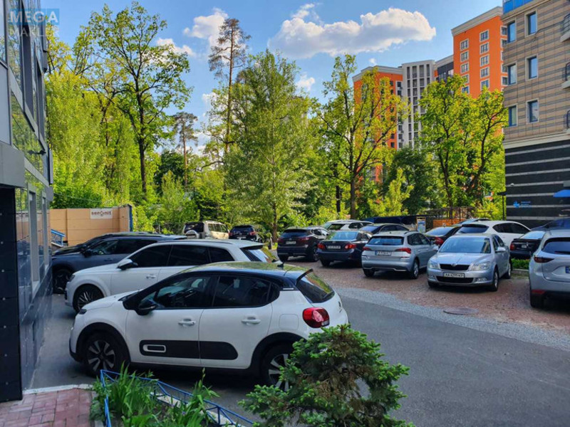 Продаж комерційної нерухомості, 64 кв.м, под офис, <a class="location-link" href="/kiev/" title="Недвижимость Київ">Київ</a>, <a class="location-link" href="/kiev/svyatoshinskij/" title="Недвижимость Святошинський район">Святошинський р-н</a>, Победы просп., 131 (изображение 9)