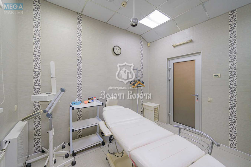 Продаж комерційної нерухомості, 100 кв.м, <a class="location-link" href="/kiev/" title="Недвижимость Київ">Київ</a>, <a class="location-link" href="/kiev/svyatoshinskij/" title="Недвижимость Святошинський район">Святошинський р-н</a>, Ромена Роллана бульв., 4 (изображение 3)