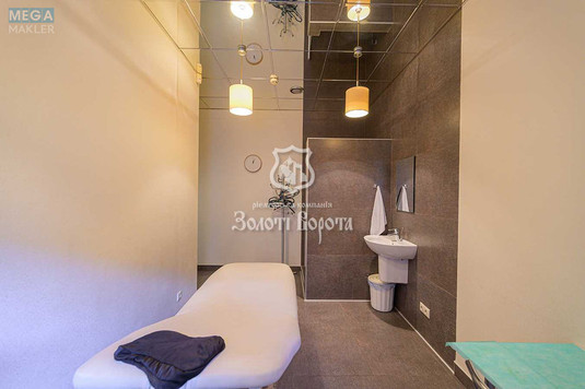 Продаж комерційної нерухомості, 100&nbsp;кв.м, <a class="location-link" href="/kiev/" title="Недвижимость Київ">Київ</a>, <a class="location-link" href="/kiev/svyatoshinskij/" title="Недвижимость Святошинський район">Святошинський р-н</a>, Ромена Роллана бульв., 4 (изображение 5)