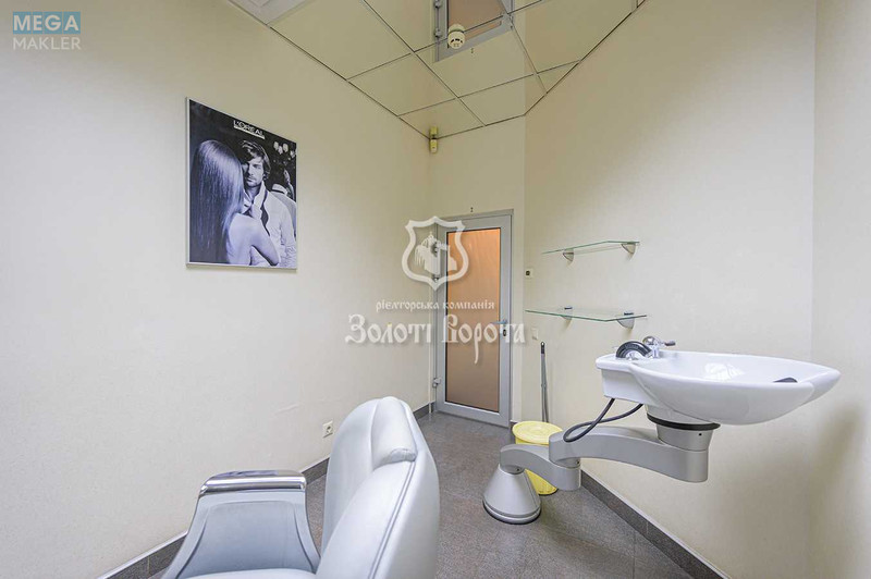 Продаж комерційної нерухомості, 100 кв.м, <a class="location-link" href="/kiev/" title="Недвижимость Київ">Київ</a>, <a class="location-link" href="/kiev/svyatoshinskij/" title="Недвижимость Святошинський район">Святошинський р-н</a>, Ромена Роллана бульв., 4 (изображение 7)
