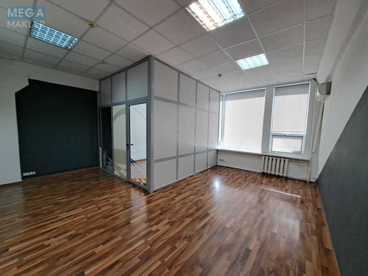 Оренда комерційної нерухомості, 35&nbsp;кв.м, под магазин, <a class="location-link" href="/kiev/" title="Недвижимость Київ">Київ</a>, <a class="location-link" href="/kiev/dneprovskij/" title="Недвижимость Дніпровський район">Дніпровський р-н</a>, Евгения Сверстюка ул., 11б (изображение 3)