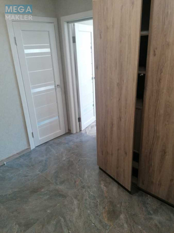 Оренда 1 кімнатної квартири, <a class="location-link" href="/kiev/" title="Недвижимость Київ">Київ</a>, <a class="location-link" href="/kiev/dneprovskij/" title="Недвижимость Дніпровський район">Дніпровський р-н</a>, Євгена Сверстюка вул., 6Г (изображение 11)