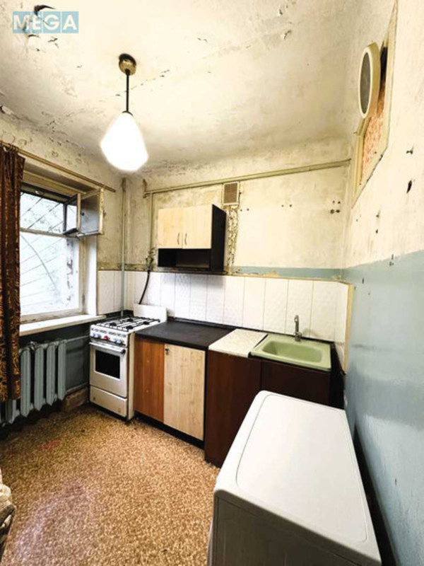 Продаж комерційної нерухомості, 32 кв.м, под офис, <a class="location-link" href="/kiev/" title="Недвижимость Київ">Київ</a>, <a class="location-link" href="/kiev/darnickij/" title="Недвижимость Дарницький район">Дарницький р-н</a>, Сімферопольська вул., 11 (изображение 8)