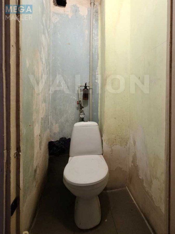 Продаж 3 кімнатної квартири (85/41/8), 1 пов. 13 пов. будинку, <a class="location-link" href="/kiev/" title="Недвижимость Київ">Київ</a>, <a class="location-link" href="/kiev/svyatoshinskij/" title="Недвижимость Святошинський район">Святошинський р-н</a>, Підлісна вул., 6 (изображение 13)