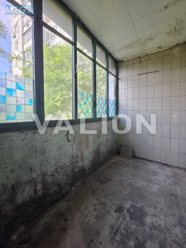Продаж 3 кімнатної квартири (85/41/8), 1 пов. 13 пов. будинку, <a class="location-link" href="/kiev/" title="Недвижимость Київ">Київ</a>, <a class="location-link" href="/kiev/svyatoshinskij/" title="Недвижимость Святошинський район">Святошинський р-н</a>, Підлісна вул., 6 (изображение 16)