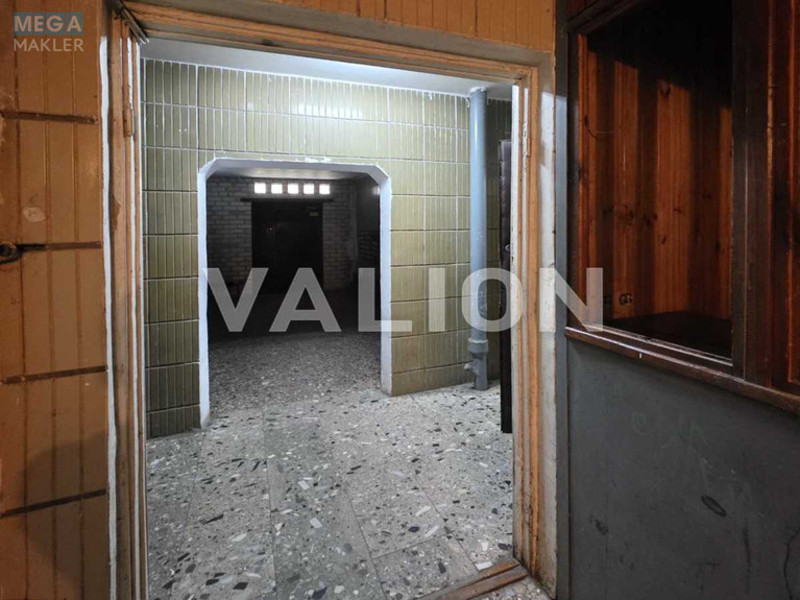 Продаж 3 кімнатної квартири (85/41/8), 1 пов. 13 пов. будинку, <a class="location-link" href="/kiev/" title="Недвижимость Київ">Київ</a>, <a class="location-link" href="/kiev/svyatoshinskij/" title="Недвижимость Святошинський район">Святошинський р-н</a>, Підлісна вул., 6 (изображение 17)