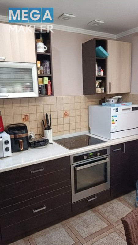 Продаж 3 кімнатної квартири (80/48/10), 10 пов. 25 пов. будинку, <a class="location-link" href="/kiev/" title="Недвижимость Київ">Київ</a>, <a class="location-link" href="/kiev/dneprovskij/" title="Недвижимость Дніпровський район">Дніпровський р-н</a>, Дарницький бульвар 10 ( <img src="https://megamakler.com.ua/metro/ff0000.gif" alt="" class="metro" /> м. Дарница, 7-10 хв пішки ) (изображение 19)