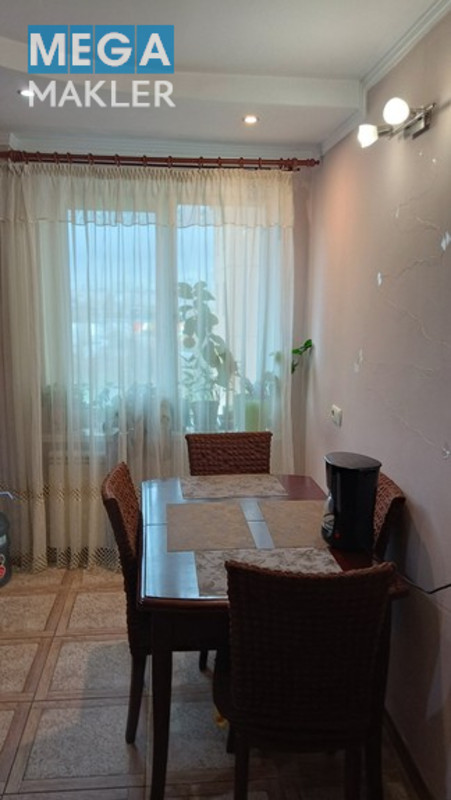 Продаж 3 кімнатної квартири (80/48/10), 10 пов. 25 пов. будинку, <a class="location-link" href="/kiev/" title="Недвижимость Київ">Київ</a>, <a class="location-link" href="/kiev/dneprovskij/" title="Недвижимость Дніпровський район">Дніпровський р-н</a>, Дарницький бульвар 10 ( <img src="https://megamakler.com.ua/metro/ff0000.gif" alt="" class="metro" /> м. Дарница, 7-10 хв пішки ) (изображение 20)