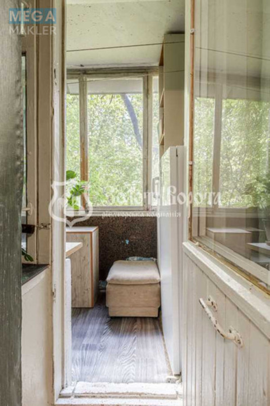 Продаж 3 кімнатної квартири (69/41/7), 1 пов. 9 пов. будинку, <a class="location-link" href="/kiev/" title="Недвижимость Київ">Київ</a>, <a class="location-link" href="/kiev/svyatoshinskij/" title="Недвижимость Святошинський район">Святошинський р-н</a>, Академіка Палладіна просп., 24 (изображение 4)