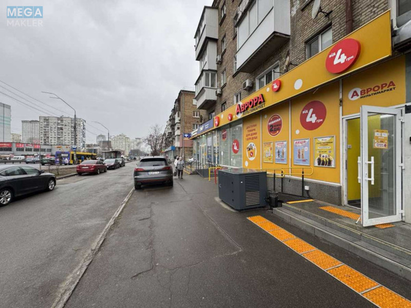 Оренда комерційної нерухомості, 150 кв.м, под магазин, <a class="location-link" href="/kiev/" title="Недвижимость Київ">Київ</a>, <a class="location-link" href="/kiev/svyatoshinskij/" title="Недвижимость Святошинський район">Святошинський р-н</a>, Победы просп., 104 (изображение 3)