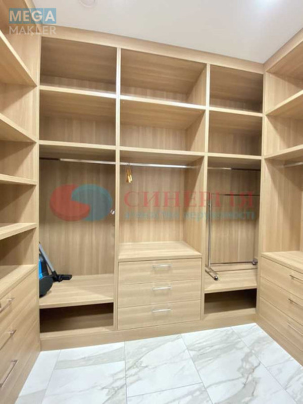 Оренда 3 кімнатної квартири, <a class="location-link" href="/kiev/" title="Недвижимость Київ">Київ</a>, <a class="location-link" href="/kiev/pecherskij/" title="Недвижимость Печерський район">Печерський р-н</a>, Кловський узвіз, 7А (изображение 11)