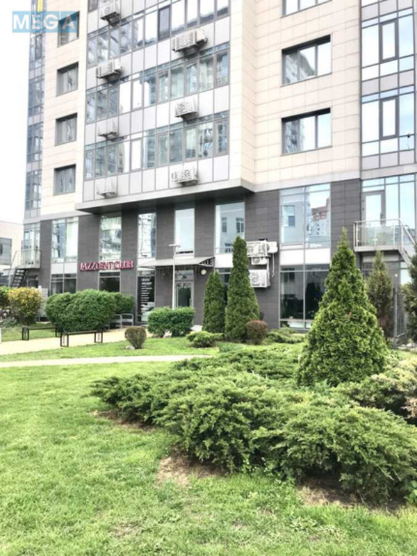 Продаж 3 кімнатної квартири (128/61/30), 20 пов. 23 пов. будинку, <a class="location-link" href="/kiev/" title="Недвижимость Київ">Київ</a>, <a class="location-link" href="/kiev/darnickij/" title="Недвижимость Дарницький район">Дарницький р-н</a>, Трускавецька вул., 2А (изображение 2)
