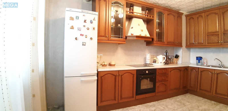Оренда 3 кімнатної квартири, <a class="location-link" href="/kiev/" title="Недвижимость Київ">Київ</a>, <a class="location-link" href="/kiev/obolonskij/" title="Недвижимость Оболонський район">Оболонський р-н</a>, Автозаводская ул., 99/4 (изображение 2)