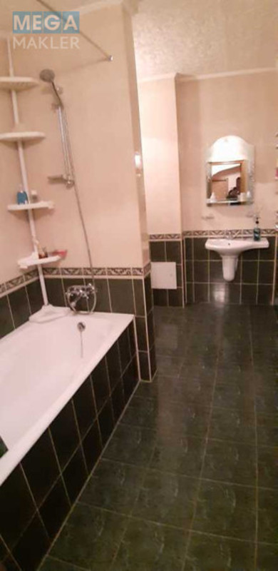 Оренда 3 кімнатної квартири, <a class="location-link" href="/kiev/" title="Недвижимость Київ">Київ</a>, <a class="location-link" href="/kiev/obolonskij/" title="Недвижимость Оболонський район">Оболонський р-н</a>, Автозаводская ул., 99/4 (изображение 12)