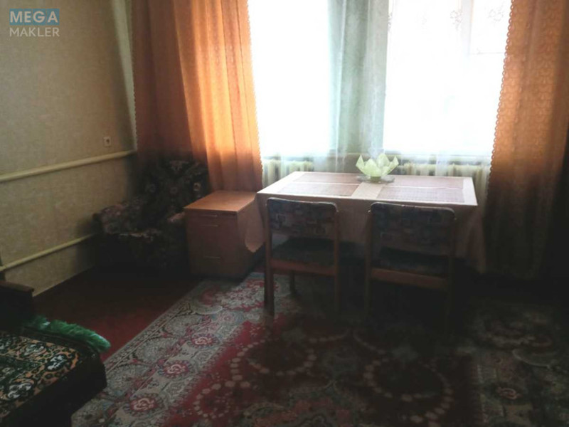 Оренда кімнати (підселення), <a class="location-link" href="/kiev/" title="Недвижимость Київ">Київ</a>, <a class="location-link" href="/kiev/darnickij/" title="Недвижимость Дарницький район">Дарницький р-н</a>, Трипільська вул., 8 (изображение 3)