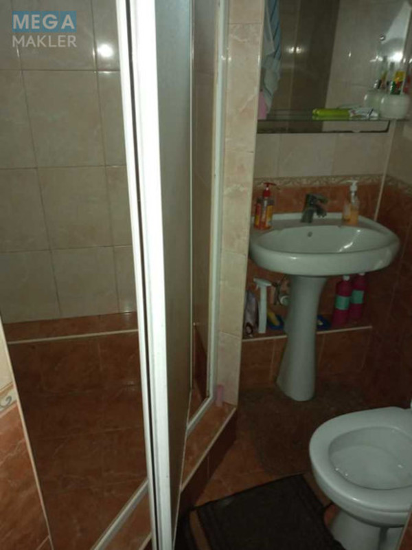 Оренда кімнати (підселення), <a class="location-link" href="/kiev/" title="Недвижимость Київ">Київ</a>, <a class="location-link" href="/kiev/darnickij/" title="Недвижимость Дарницький район">Дарницький р-н</a>, Трипільська вул., 8 (изображение 8)