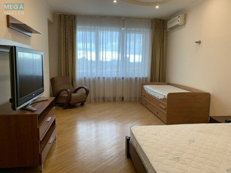 Оренда 1 кімнатної квартири, <a class="location-link" href="/kiev/" title="Недвижимость Київ">Київ</a>, <a class="location-link" href="/kiev/obolonskij/" title="Недвижимость Оболонський район">Оболонський р-н</a>, Героїв Сталінграду просп., 10а (изображение 9)