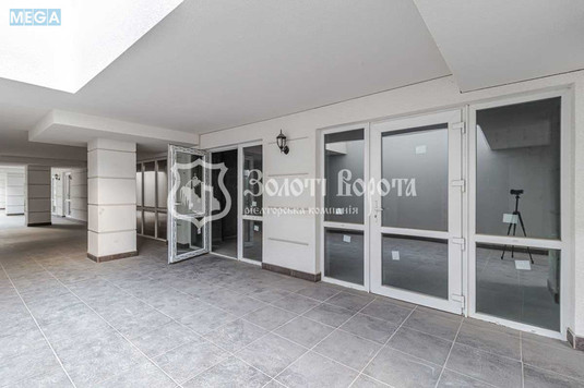 Продаж комерційної нерухомості, 60&nbsp;кв.м, под офис, <a class="location-link" href="/kiev/" title="Недвижимость Київ">Київ</a>, <a class="location-link" href="/kiev/goloseevskij/" title="Недвижимость Голосіївський район">Голосіївський р-н</a>, Михайла Максимовича вул., 1 (изображение 9)